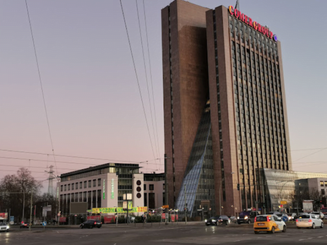Office Building Pyramid, Berlin